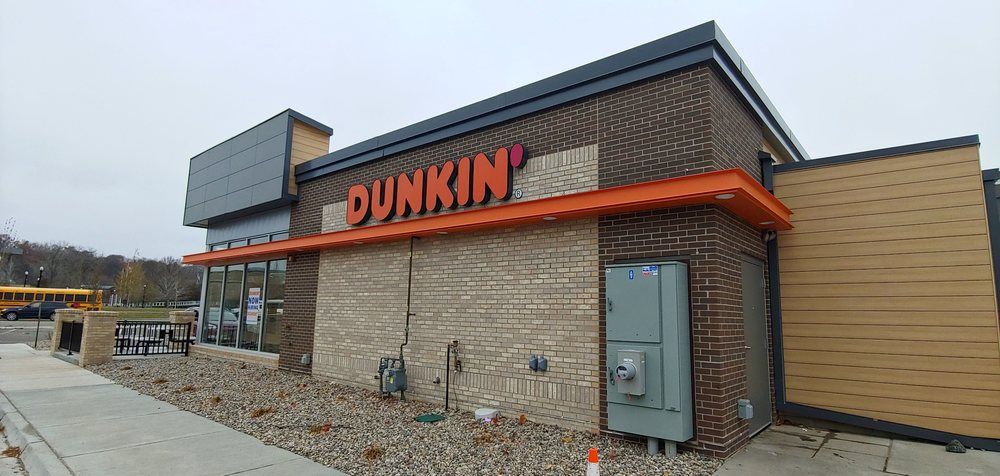 Chaska Retail Multi-Tenant Retail For Lease: 700 N Chestnut St, Chaska, MN 55318
